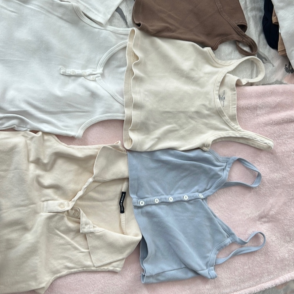 Brandy Melville tanks, tees, dress, sweater, crew neck sweatshirt, zip up hoodie